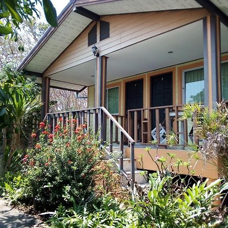 Kanchanaporn Resort Koh Larn Exterior foto